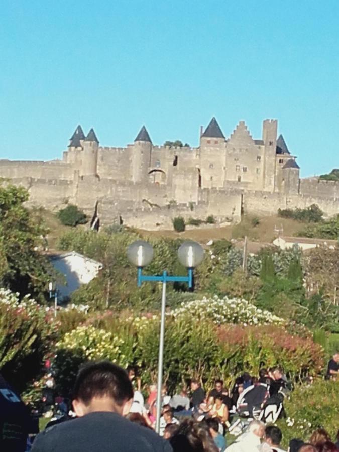 La Medeenne Alairac Luaran gambar